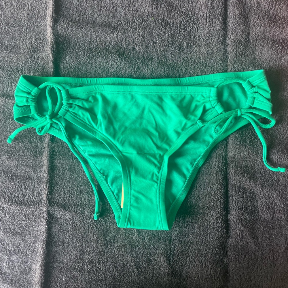 Brand new with tags Green bikini bottom from Kona Sol size small